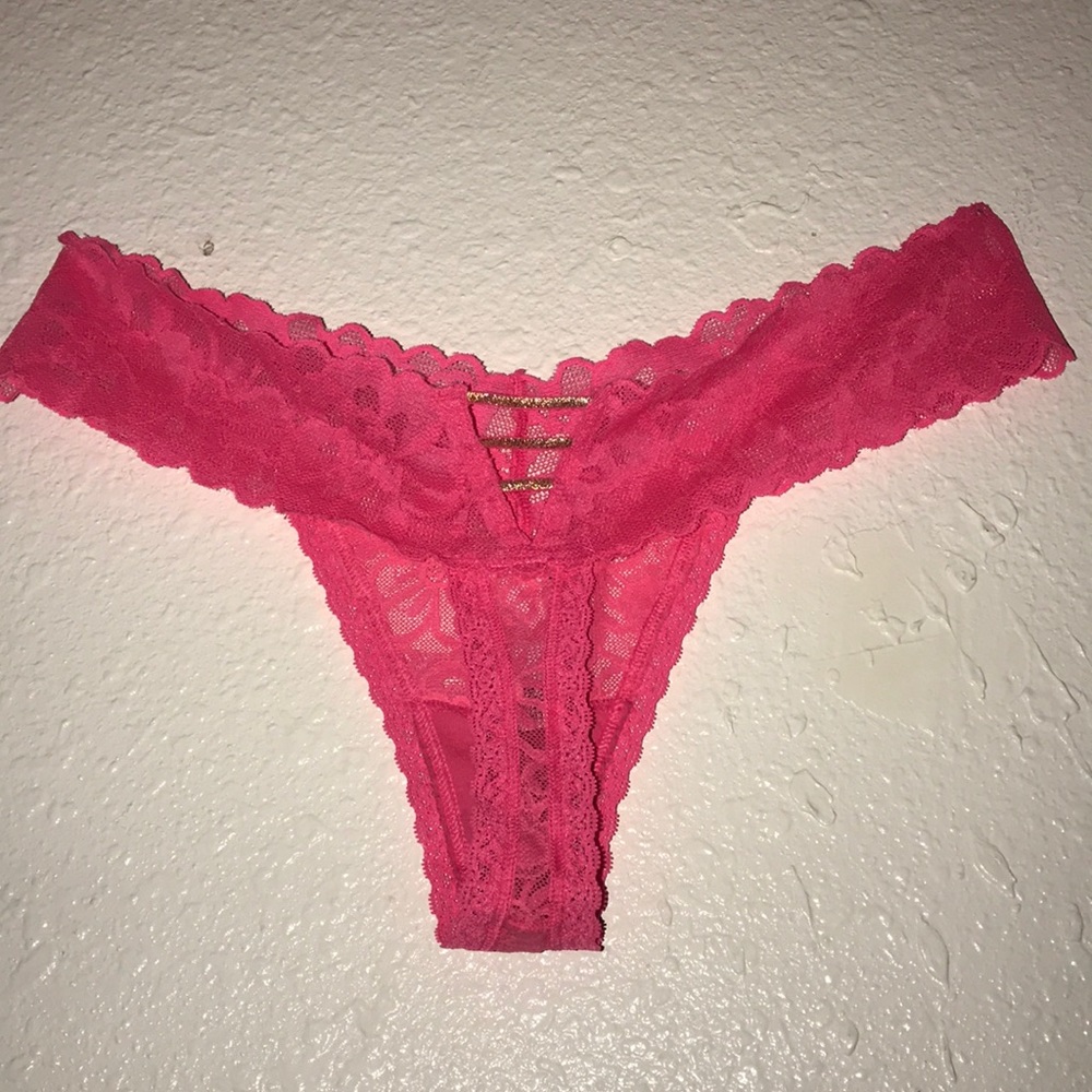 Thong/string - Picture 2 of 2